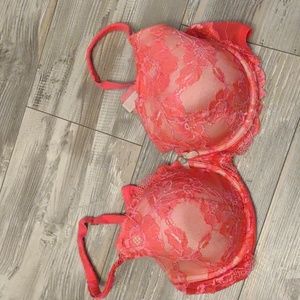 Victoria Secret Size 38DD